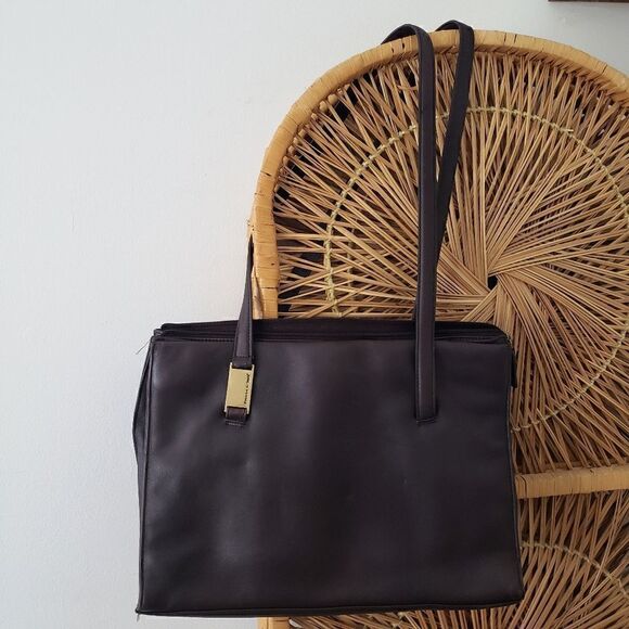 Preston & York Leather Purse - Picture 1 of 7